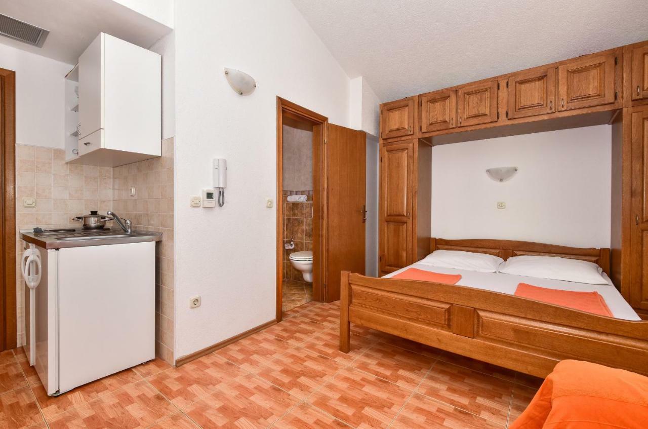 Apartmani Roso ماكارسكا المظهر الخارجي الصورة